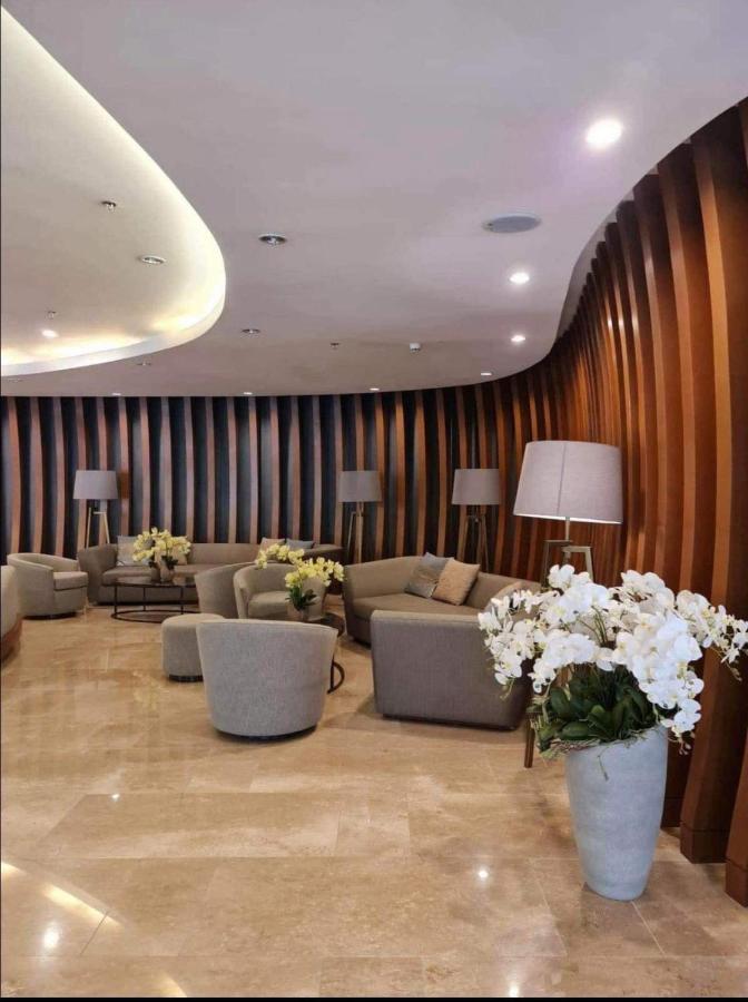 Deluxe Suites Razelles 2 At Shore 2 Residences Tower 1 Pasay Exteriör bild