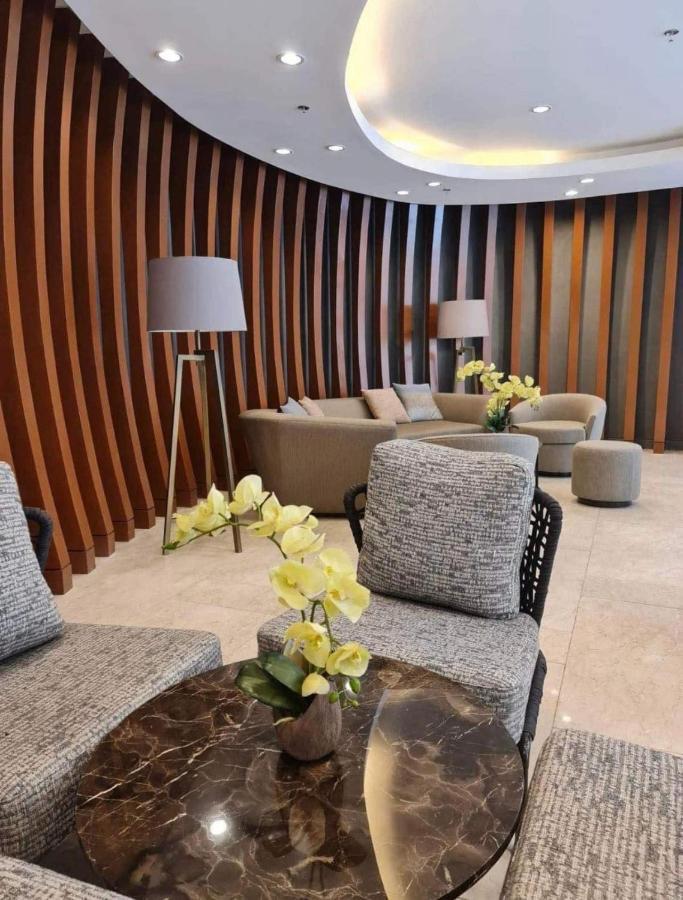 Deluxe Suites Razelles 2 At Shore 2 Residences Tower 1 Pasay Exteriör bild