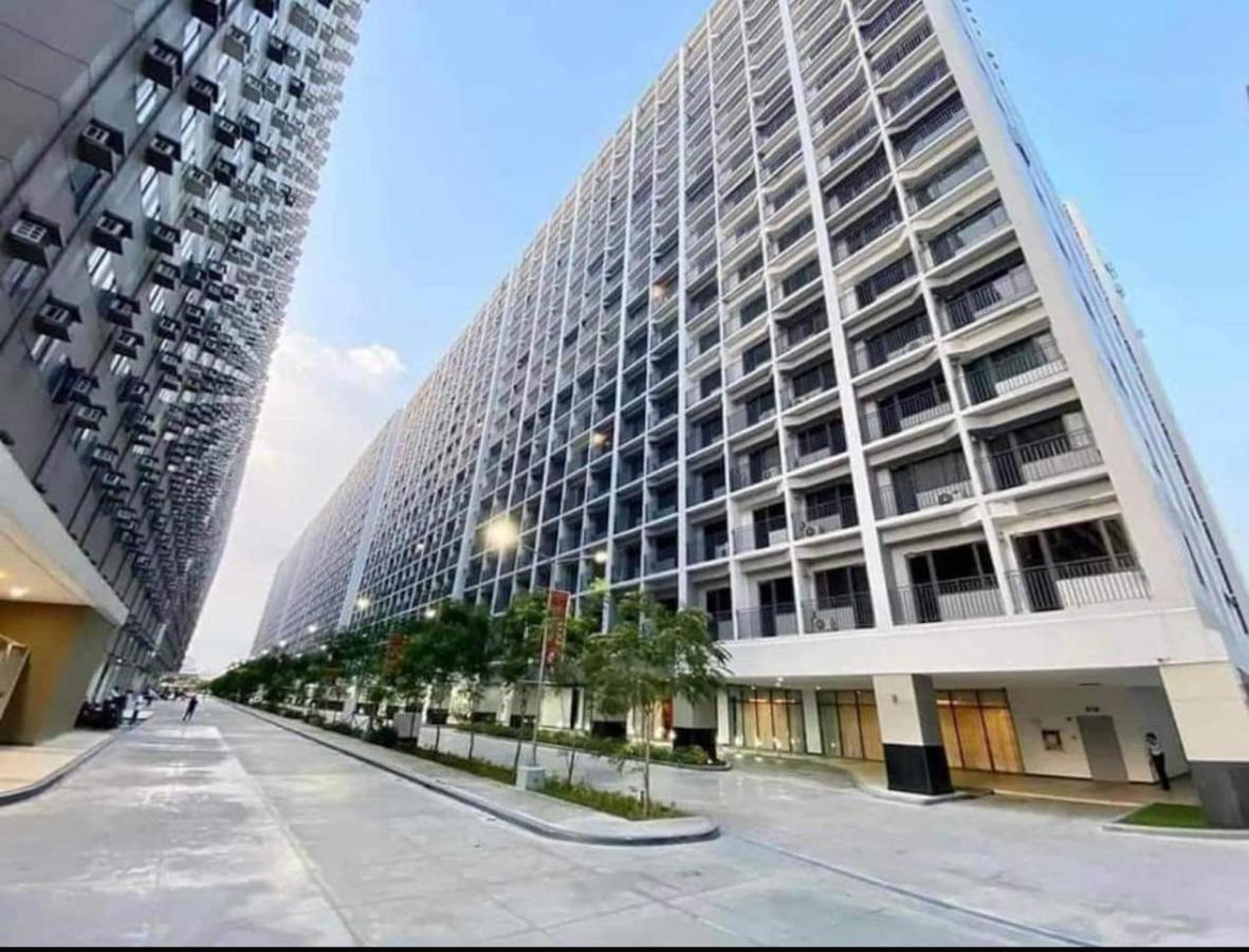 Deluxe Suites Razelles 2 At Shore 2 Residences Tower 1 Pasay Exteriör bild