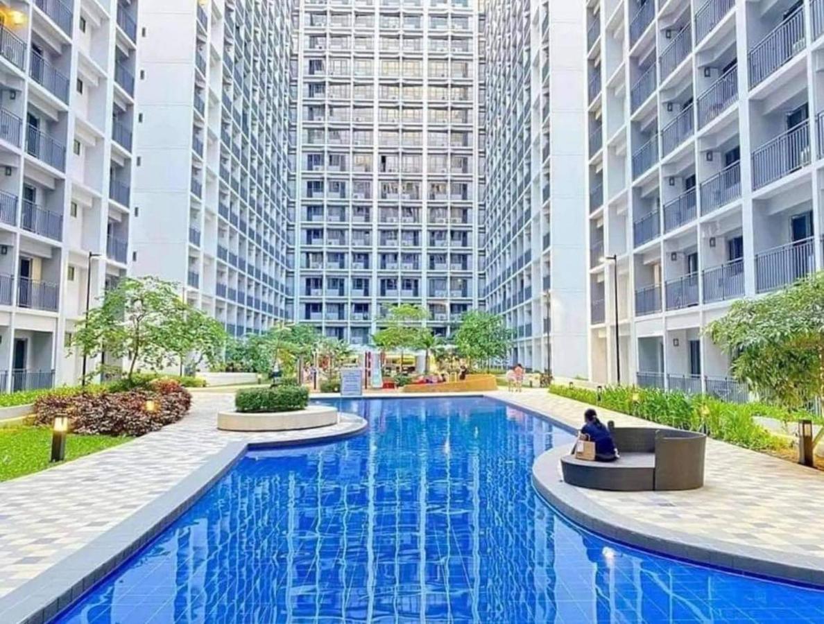 Deluxe Suites Razelles 2 At Shore 2 Residences Tower 1 Pasay Exteriör bild