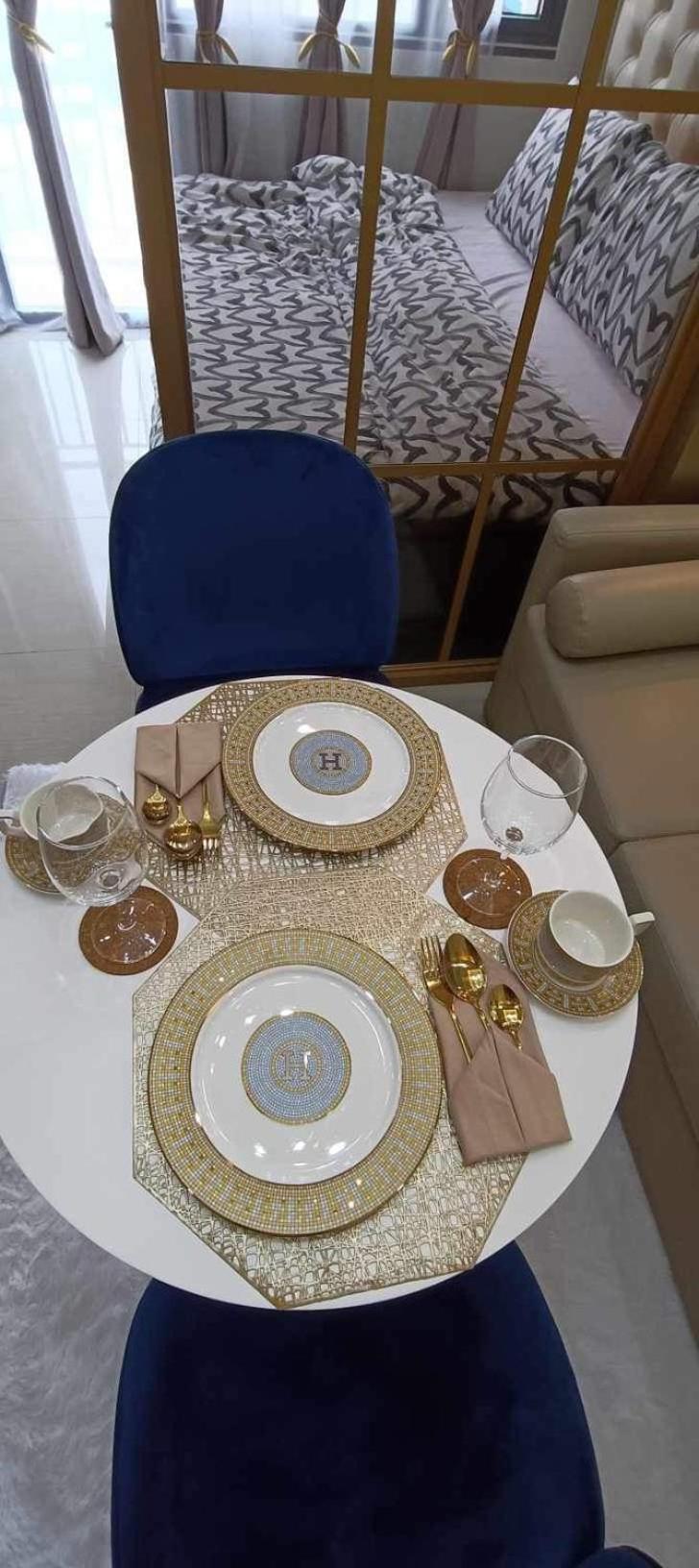 Deluxe Suites Razelles 2 At Shore 2 Residences Tower 1 Pasay Exteriör bild